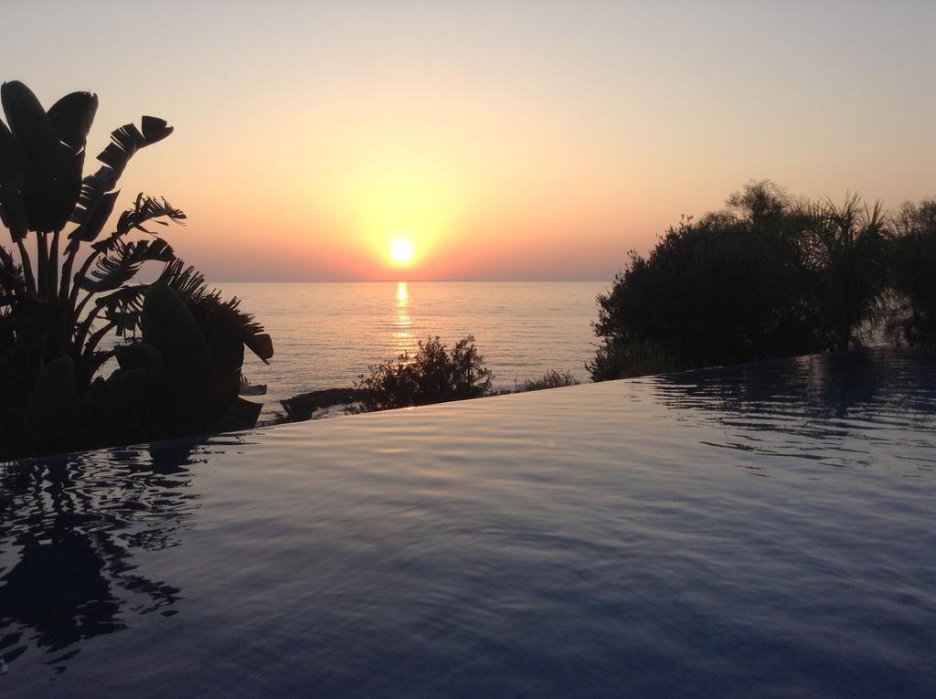 Sunset View Mermaid Villa Pomos Dış mekan fotoğraf