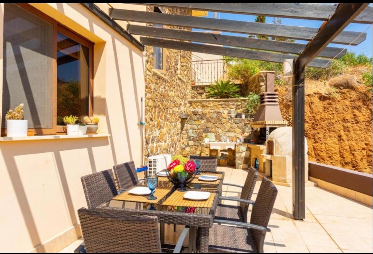 Sunset View Mermaid Villa Pomos Dış mekan fotoğraf